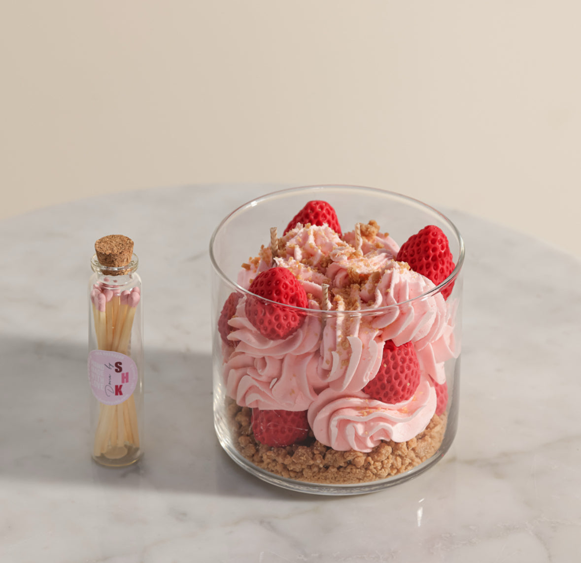 Strawberry cheesecake candle