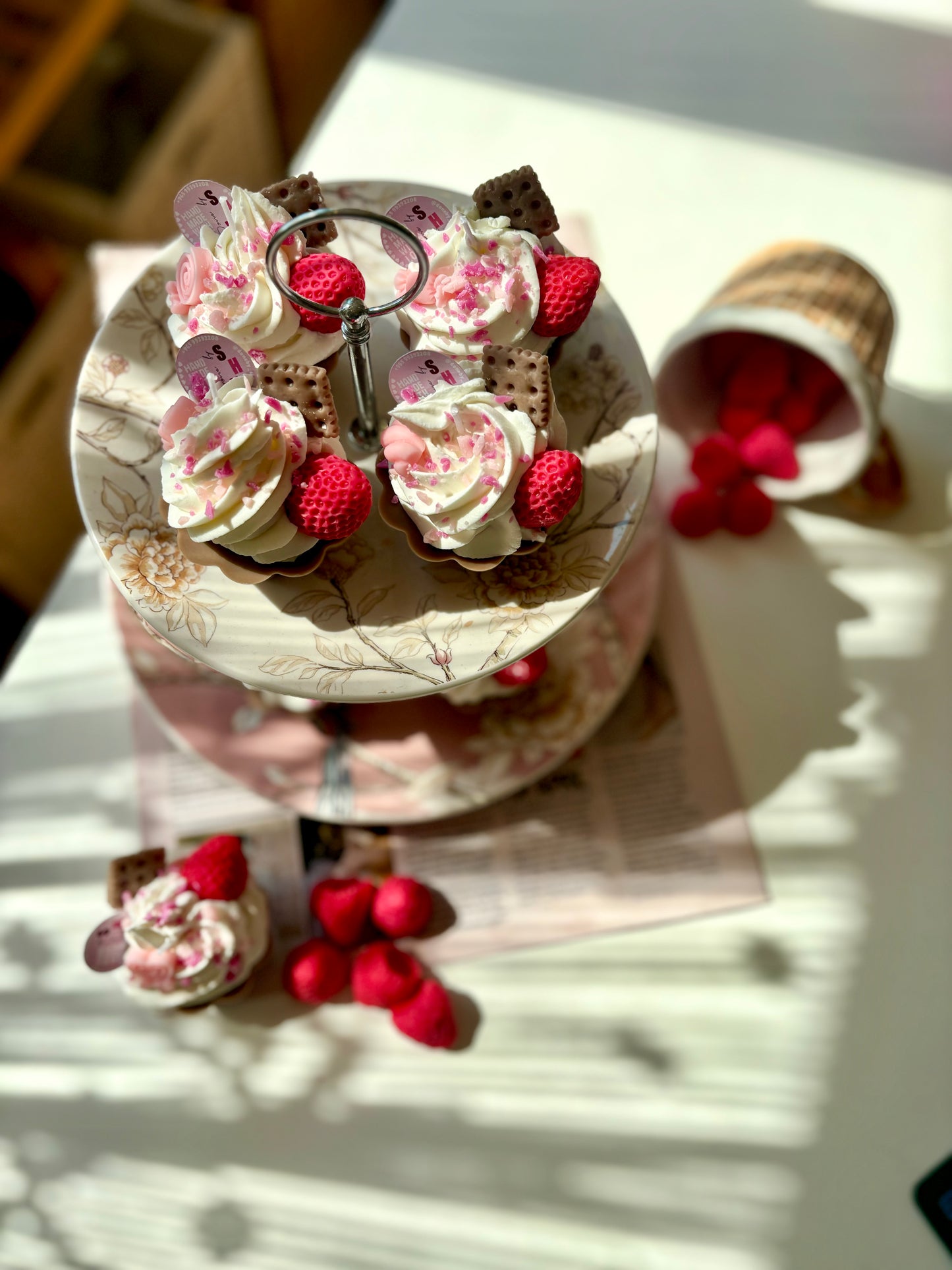 Cupcake candle