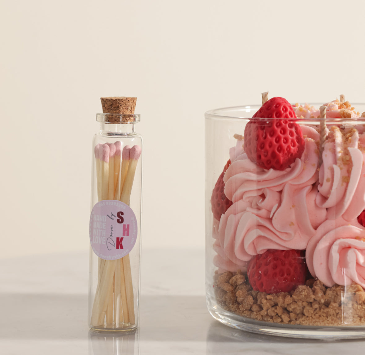 Strawberry cheesecake candle