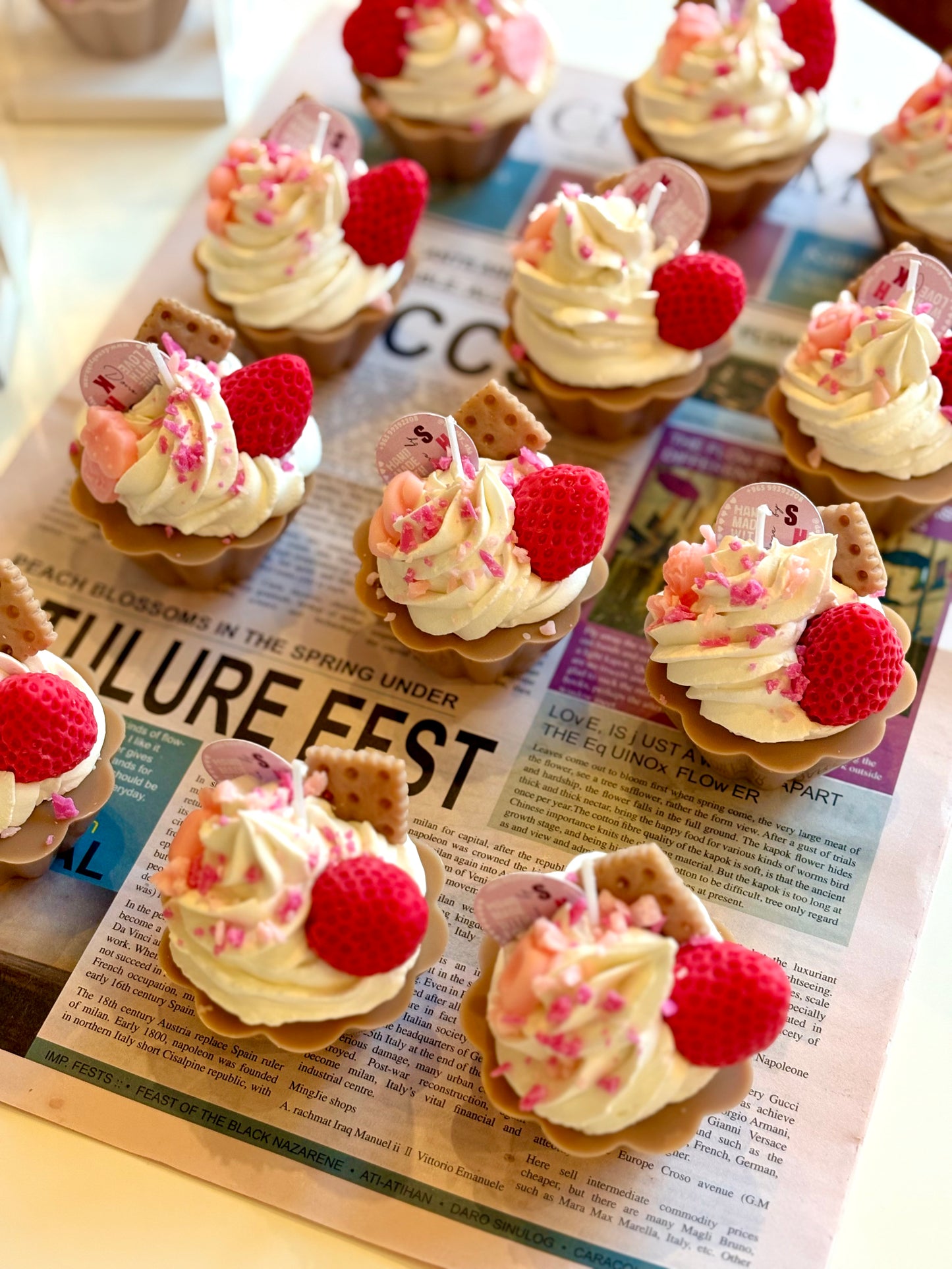 Cupcake candle