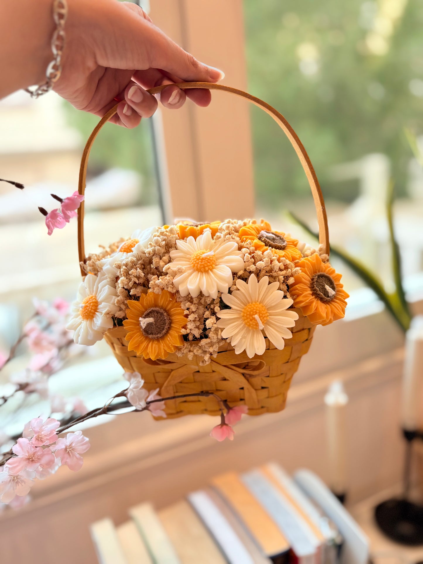 Candle bouquet basket