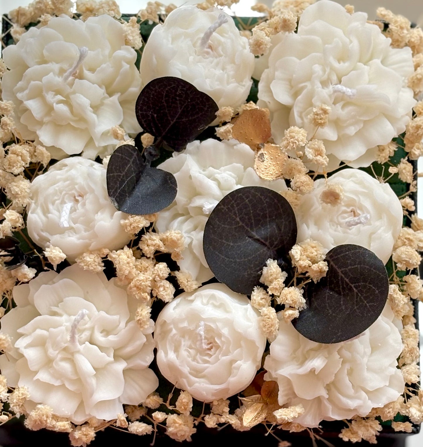 زهور في بوكس الاكريليك