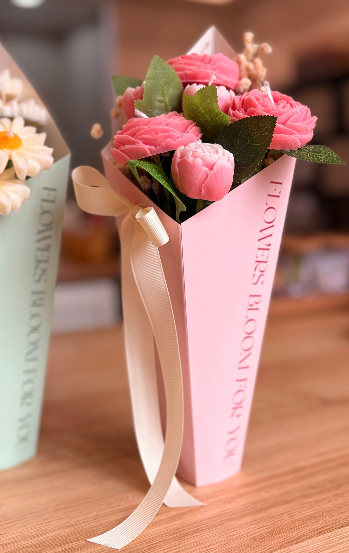 Candle hand bouquet 💐