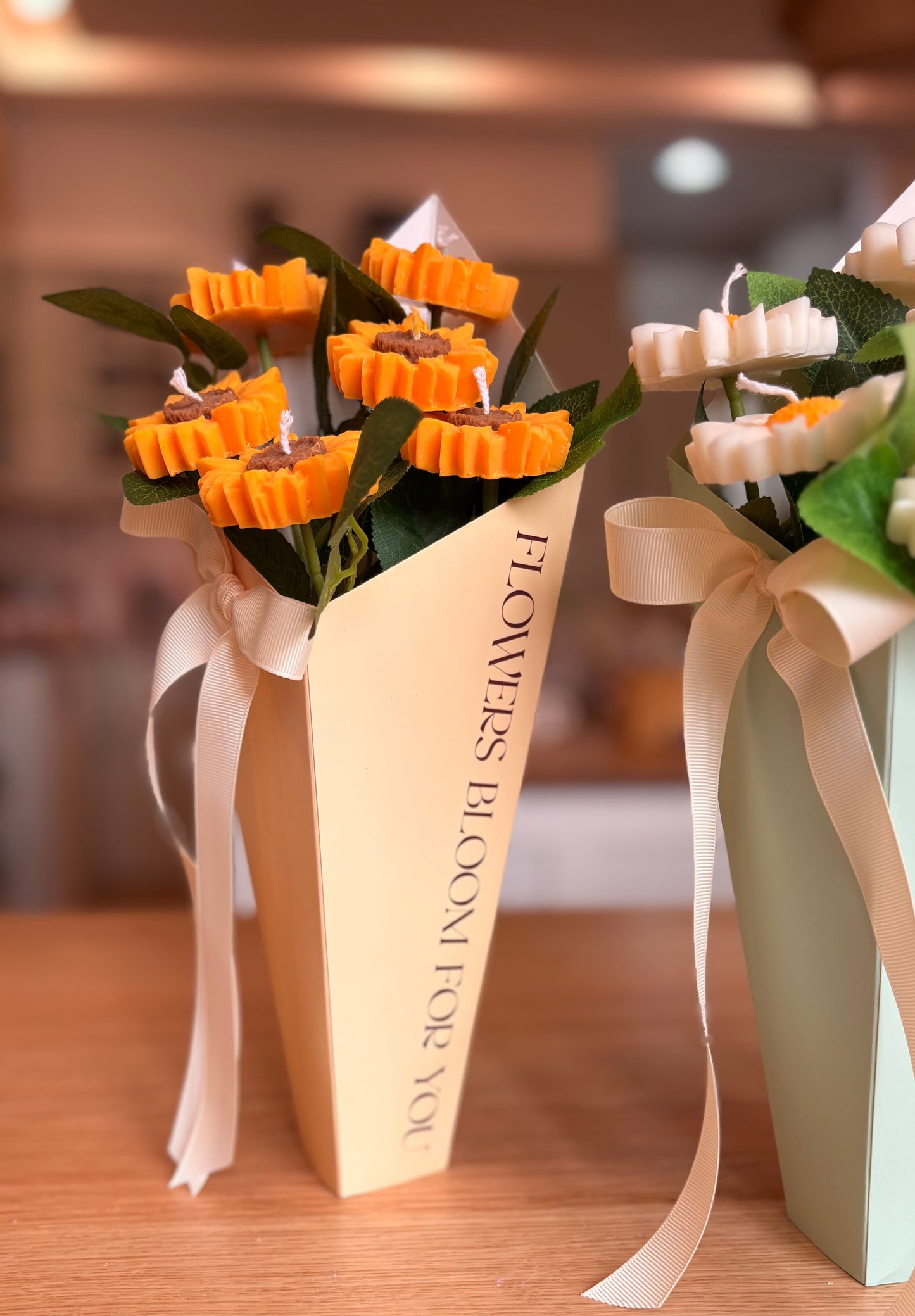 Candle hand bouquet 💐