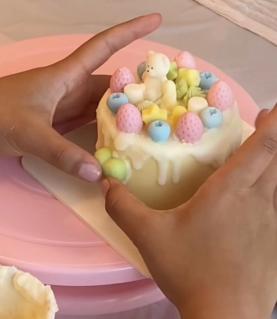 Candle cake decoration workshop