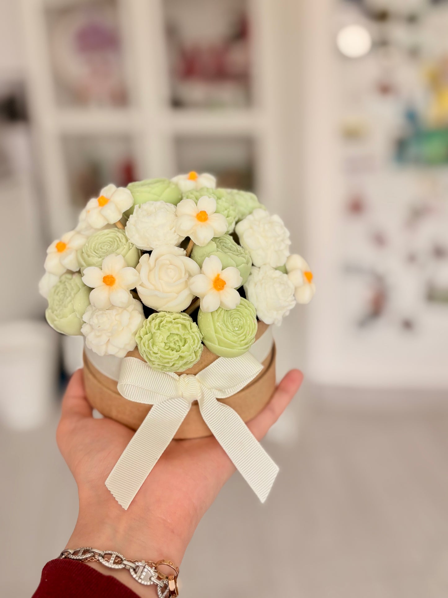 Bloom small Candle Bouquet