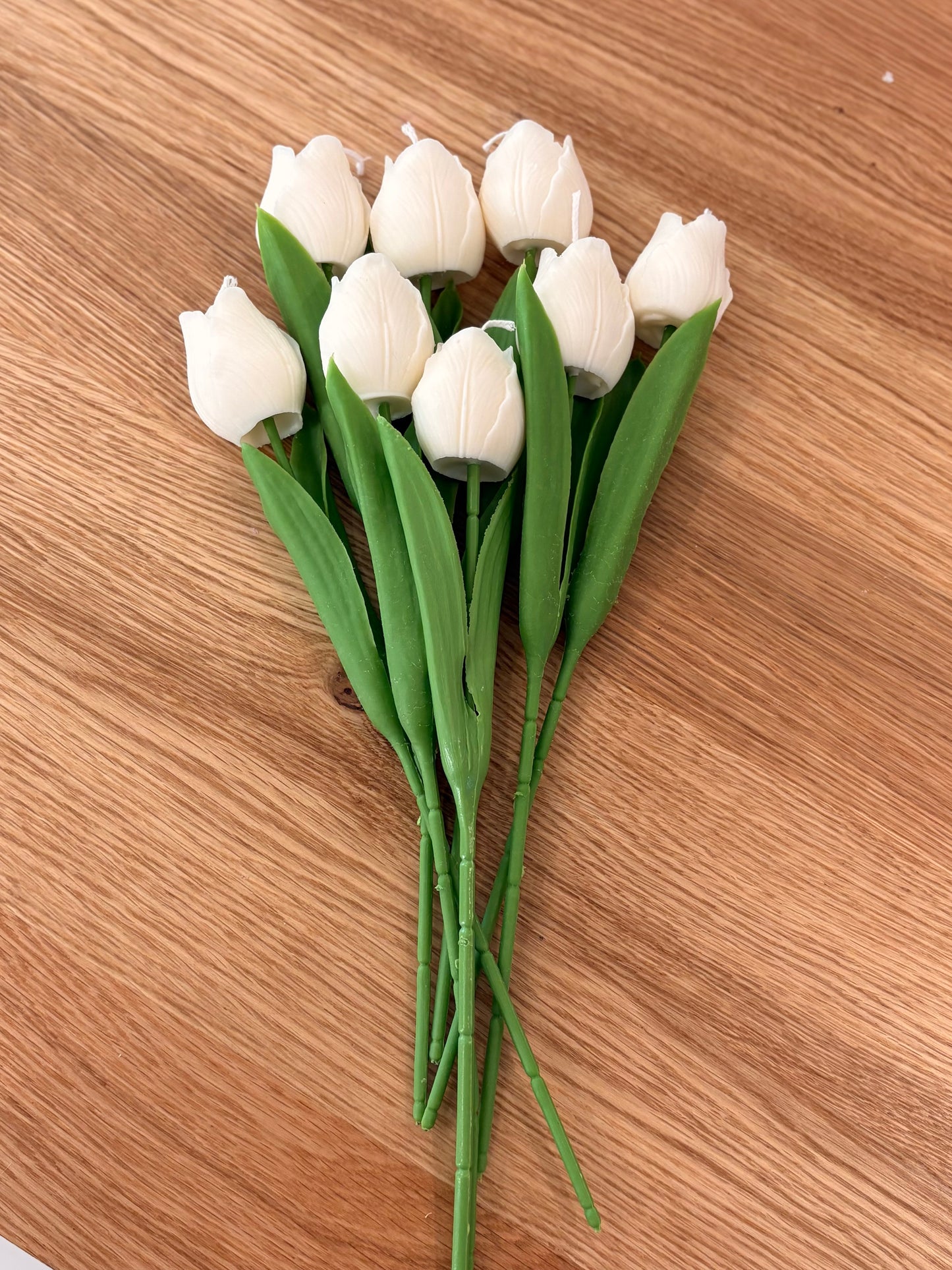 Tulip single flowers giveaways