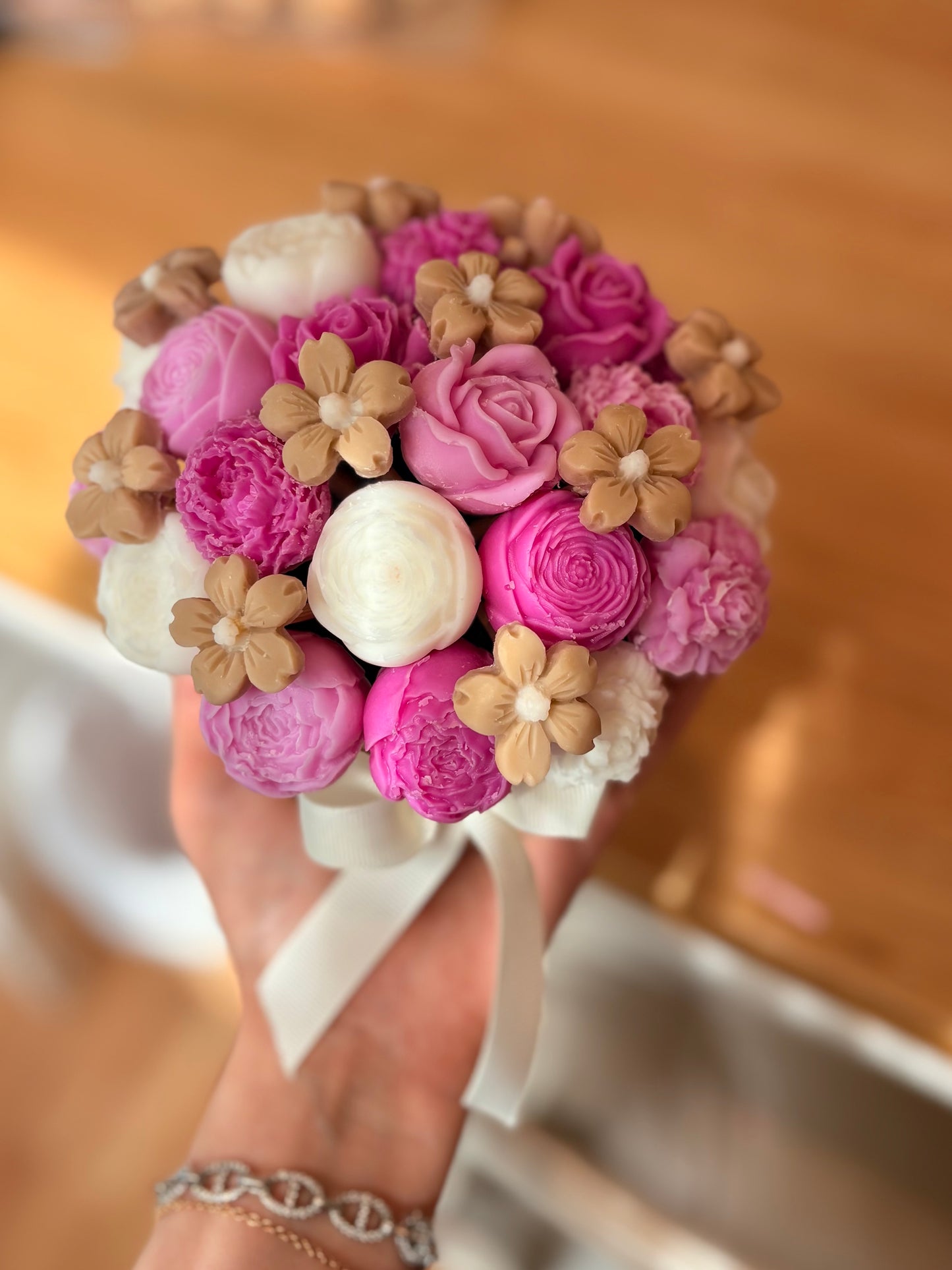 Bloom small Candle Bouquet