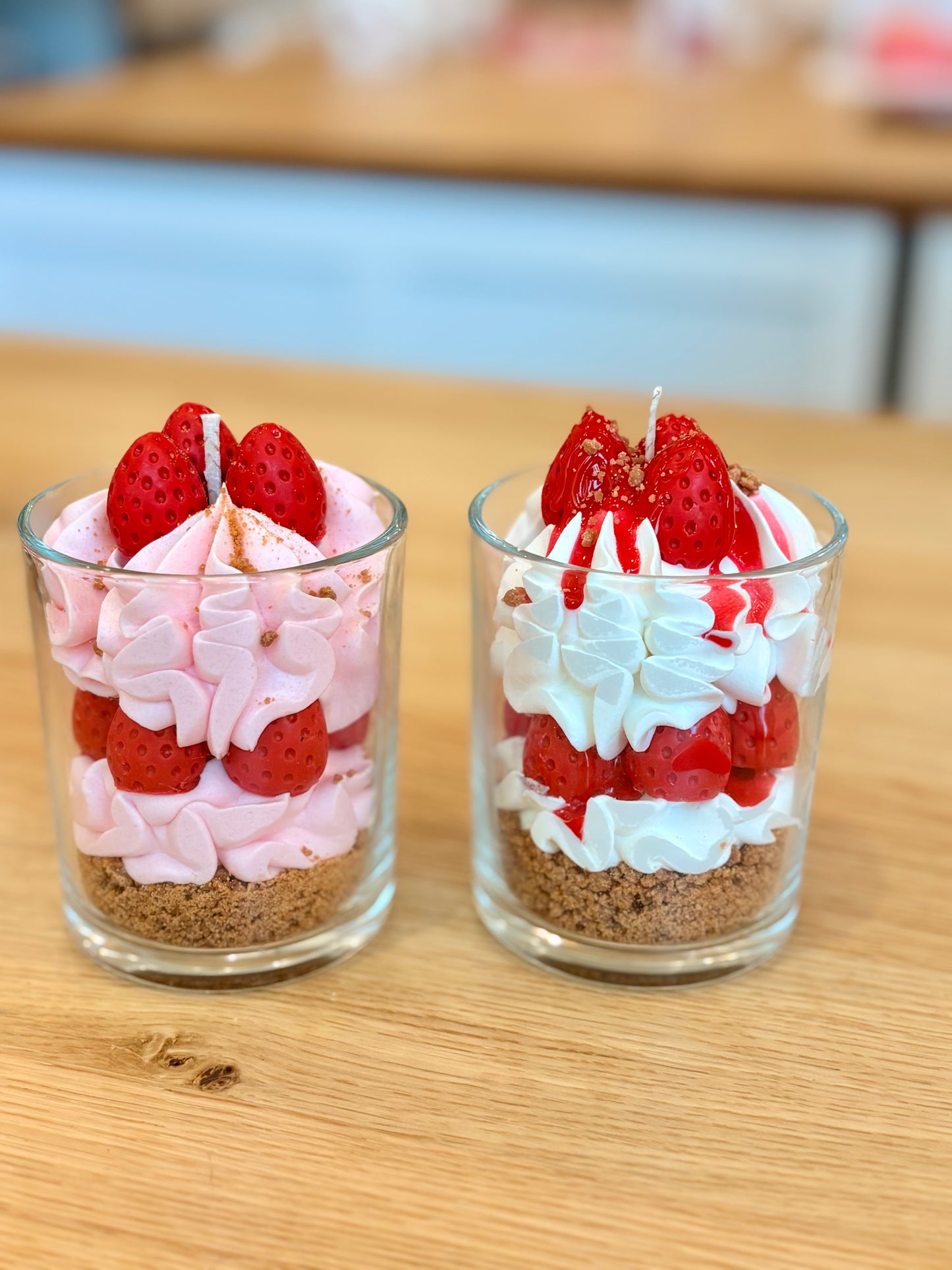 Strawberry cheesecake candle