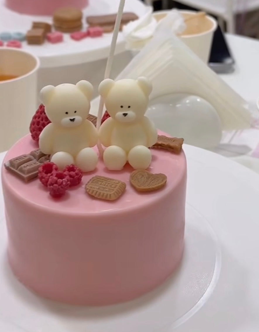 Candle cake decoration workshop