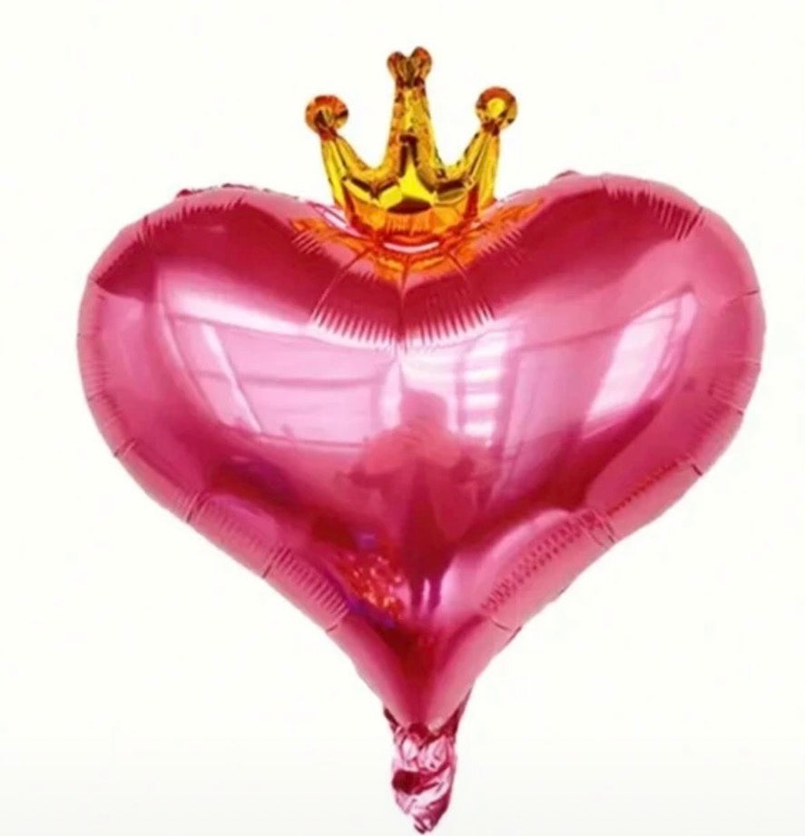 Queen heart balloon