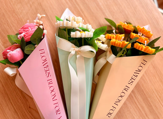 باقة يد شمعيه 💐