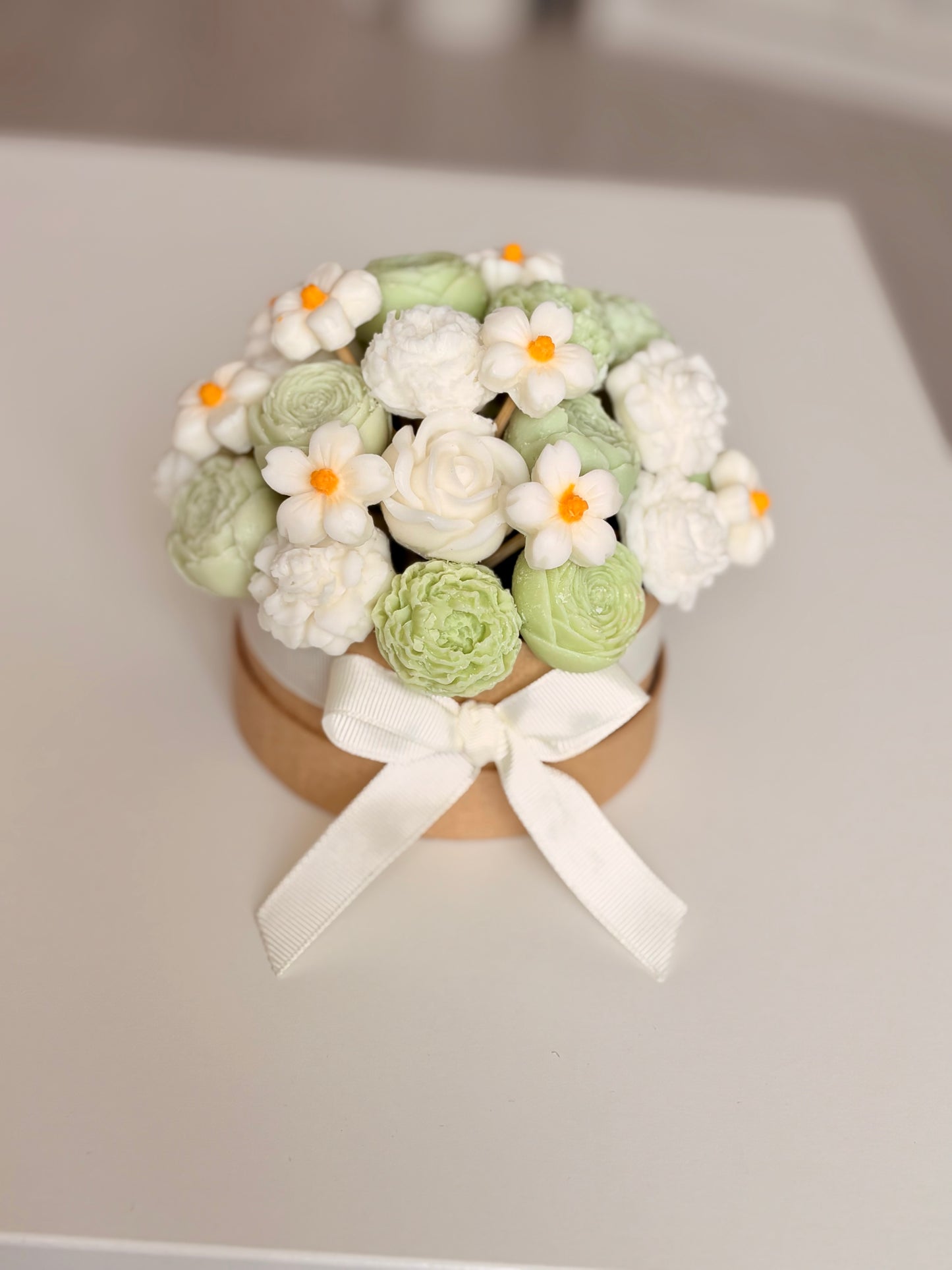 Bloom small Candle Bouquet