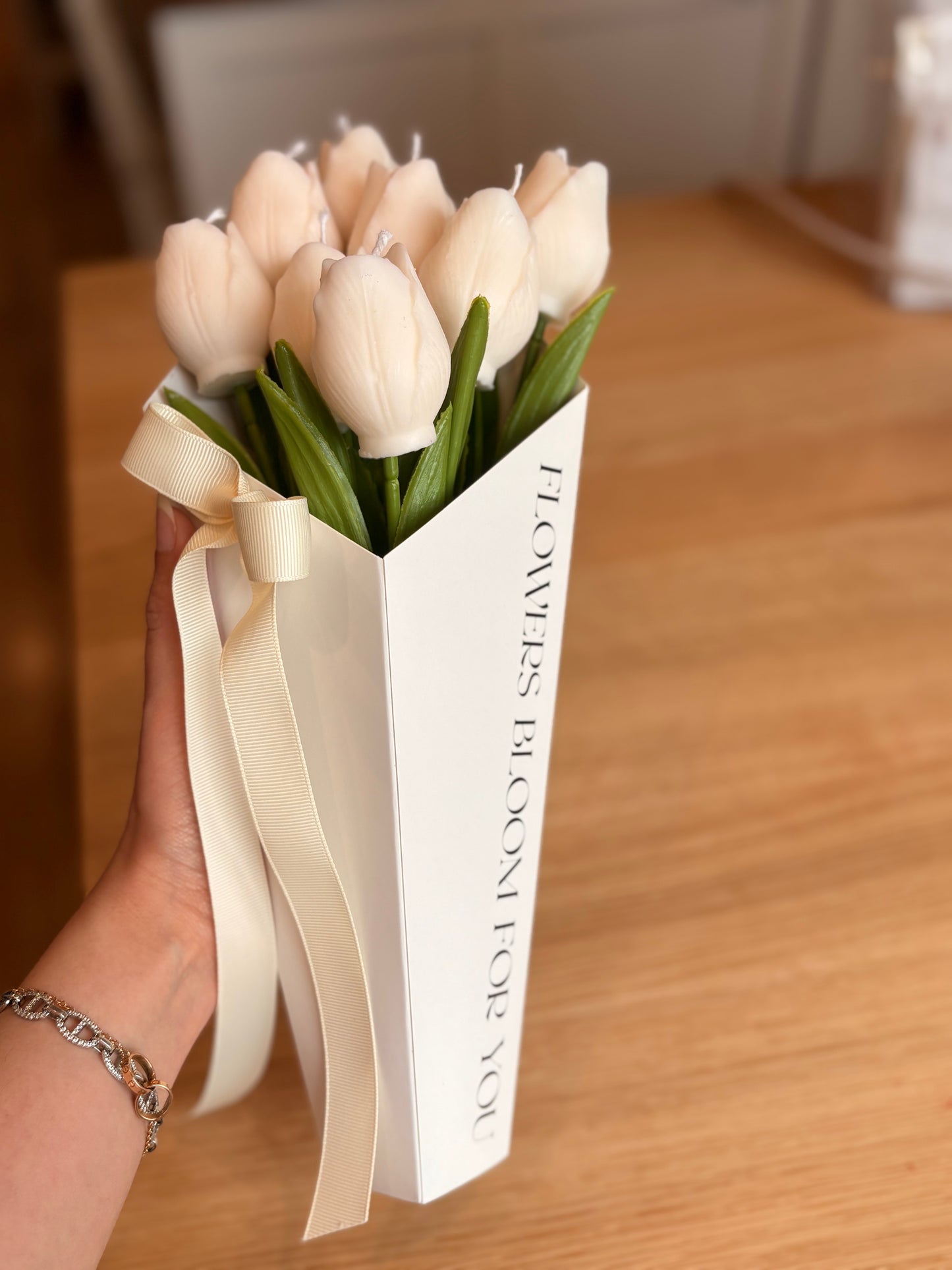 Candle hand bouquet 💐