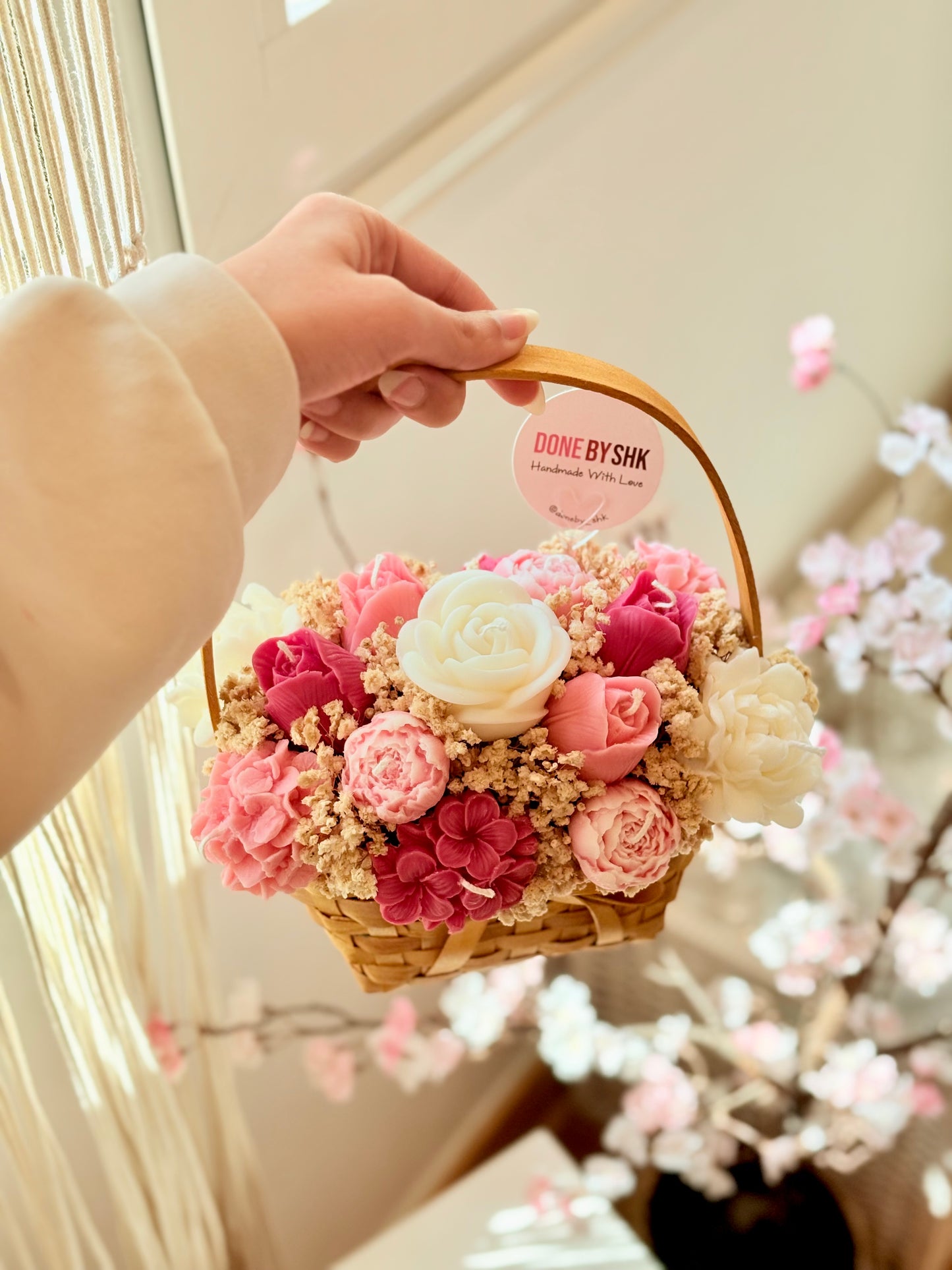 Candle bouquet basket