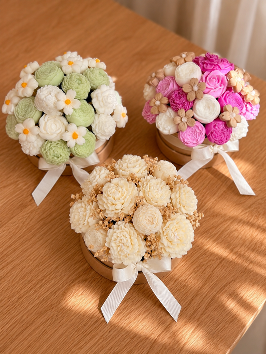 Bloom small Candle Bouquet